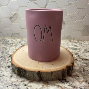 Rae Dunn ‘Om’ Candle